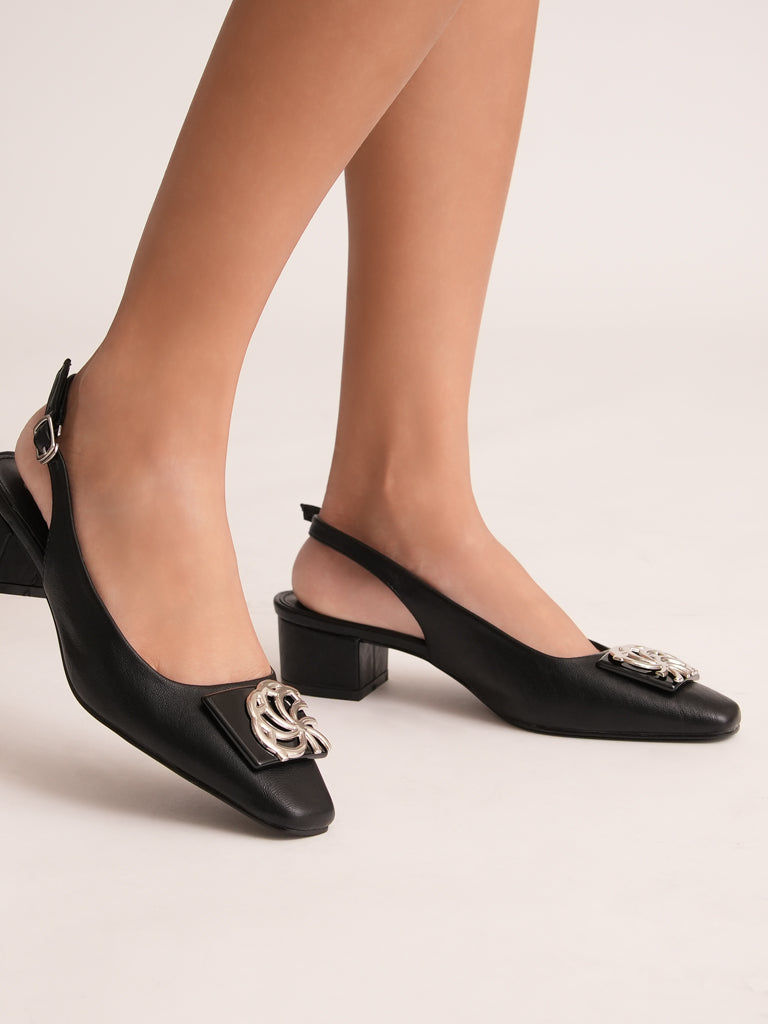 BLYTHE Heeled Pumps