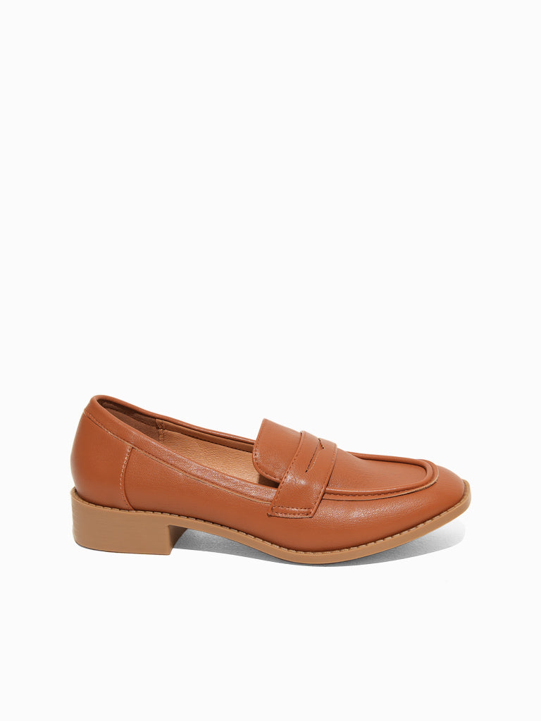 CORA Flat Loafers