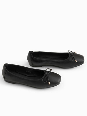 Cyra Flat Ballerinas (Any 2 at P1999)