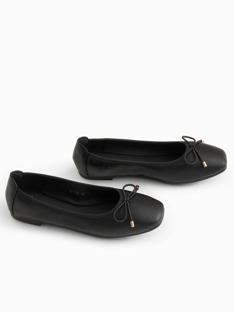 Cyra Flat Ballerinas