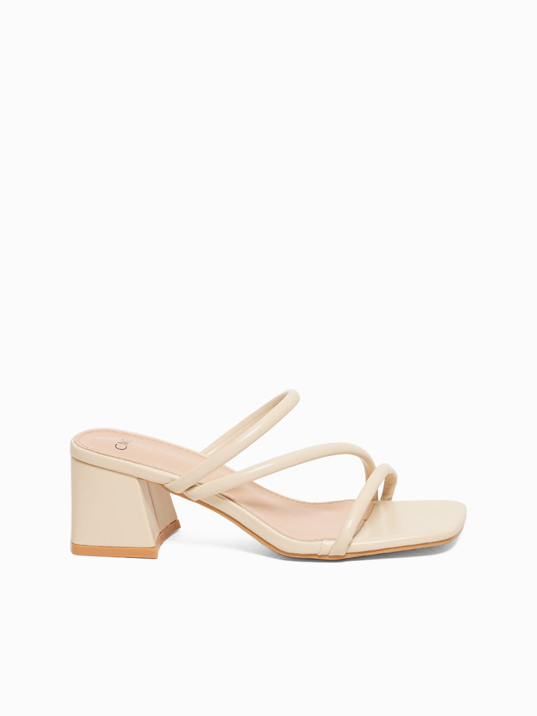 CAMILA Heel Slides