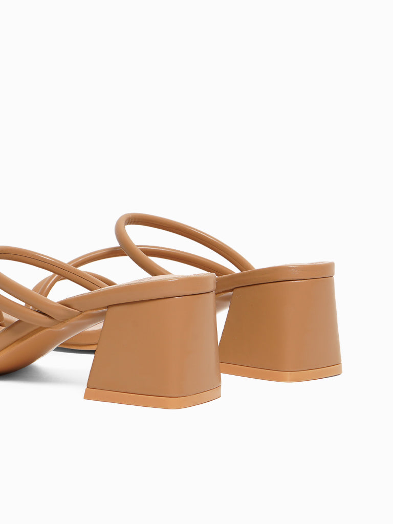 CAMILA Heel Slides