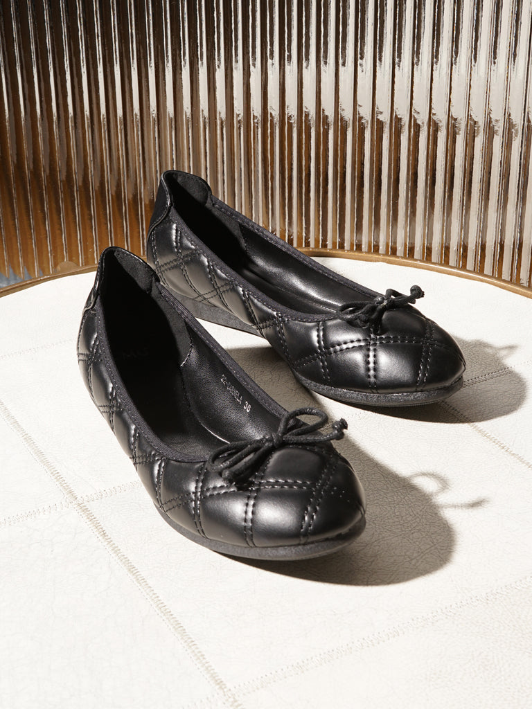 CARMELA Flat Ballerina