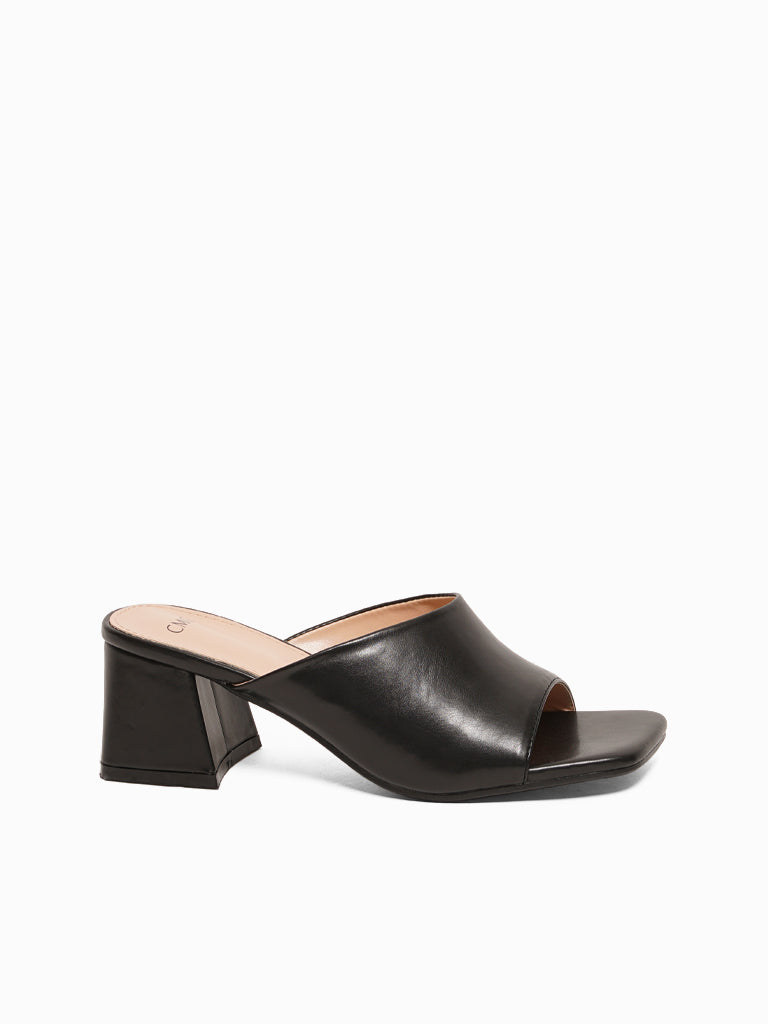 CECILIA Heel Slides