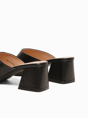 CECILIA Heel Slides