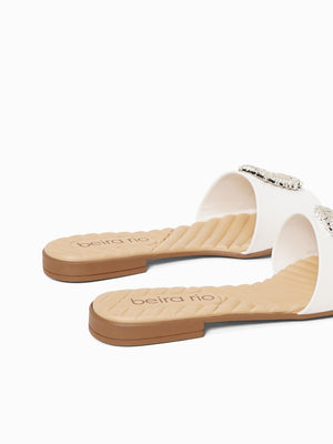 Solane Flat Slides
